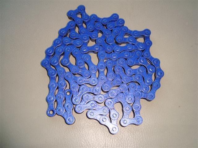 KMC Bicycle Chain - Image 6