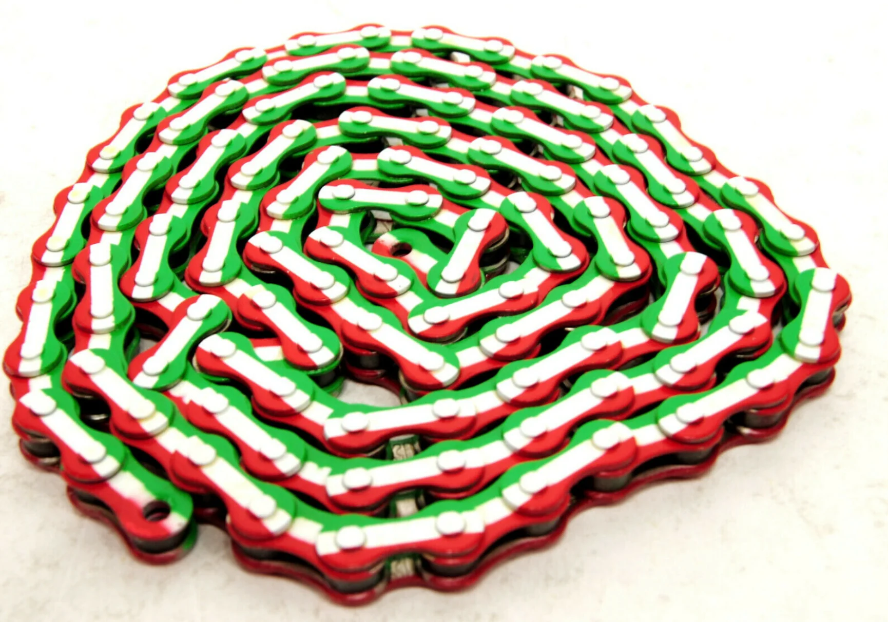 KMC Red/White/Green Single Speed KMC Z510H Chain - Image 2